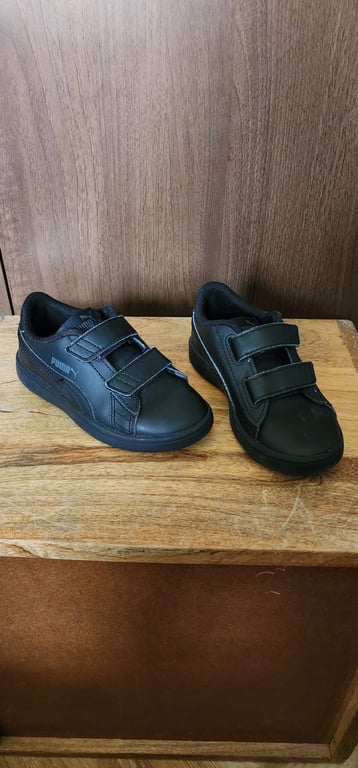 Puma — Puma sneakers size 30 (Size 30, Like new)