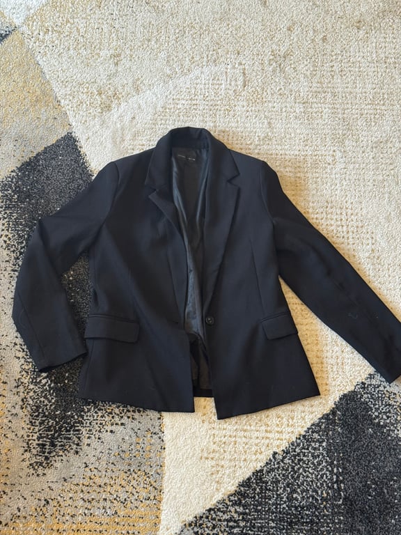 Lefties — Lefties Black Blazer (Size M, Good)