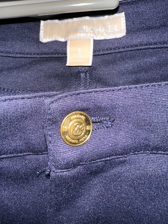Michael Kors — Michael Kors Navy Blue Pants (Size 31, Good)