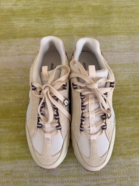 Jacquemus — Jacquemus x Nike (Size US 8.5, Like new)