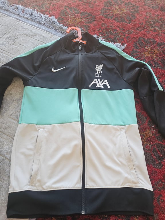 Nike — Nike  liverpool jacket (المقاس S, شبه جديد)