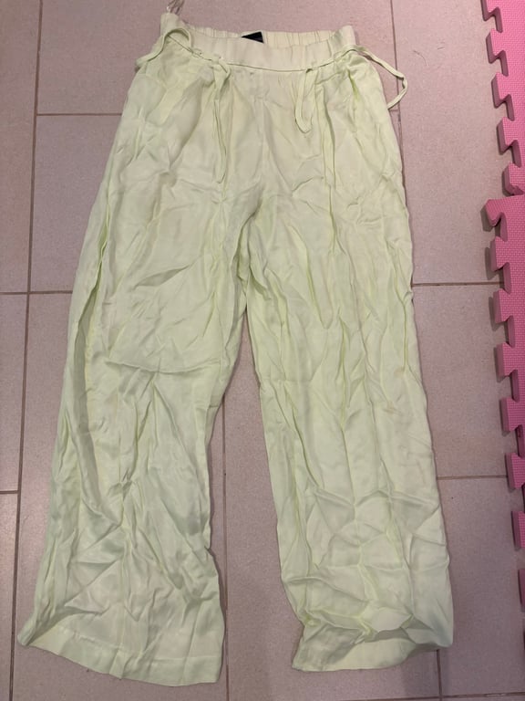 Zara — Zara trousers (Size XS, Good)