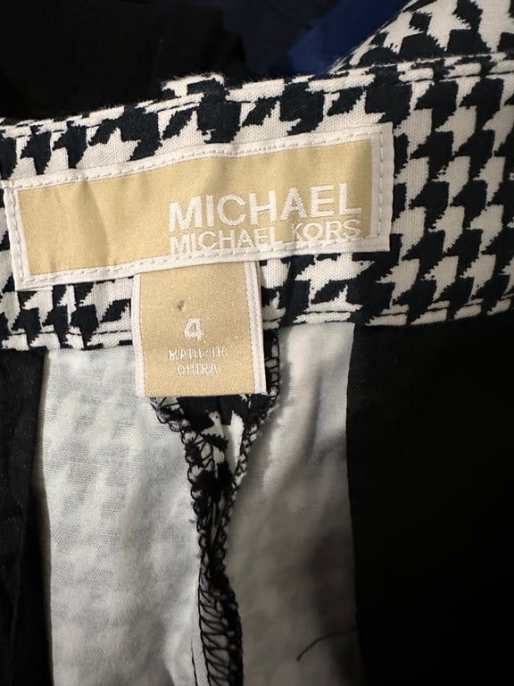 Michael Kors — Michael Kors Black and White Houndstooth Pants (Size 31, Good)