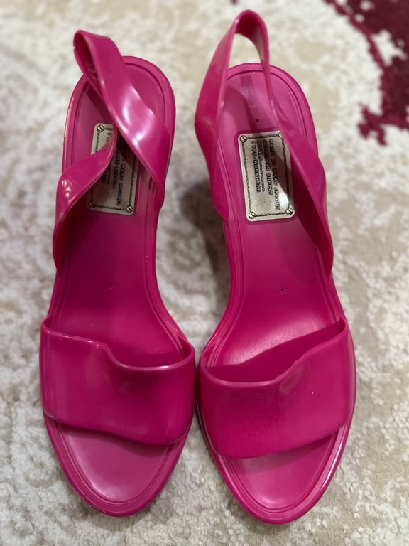 Marc Jacobs — Marc Jacobs Pink Jelly Sandals (Size 36, Good)