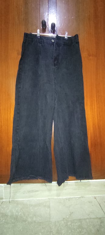 Other — Wide Leg Denim Black Jeans (Size L, Like new)