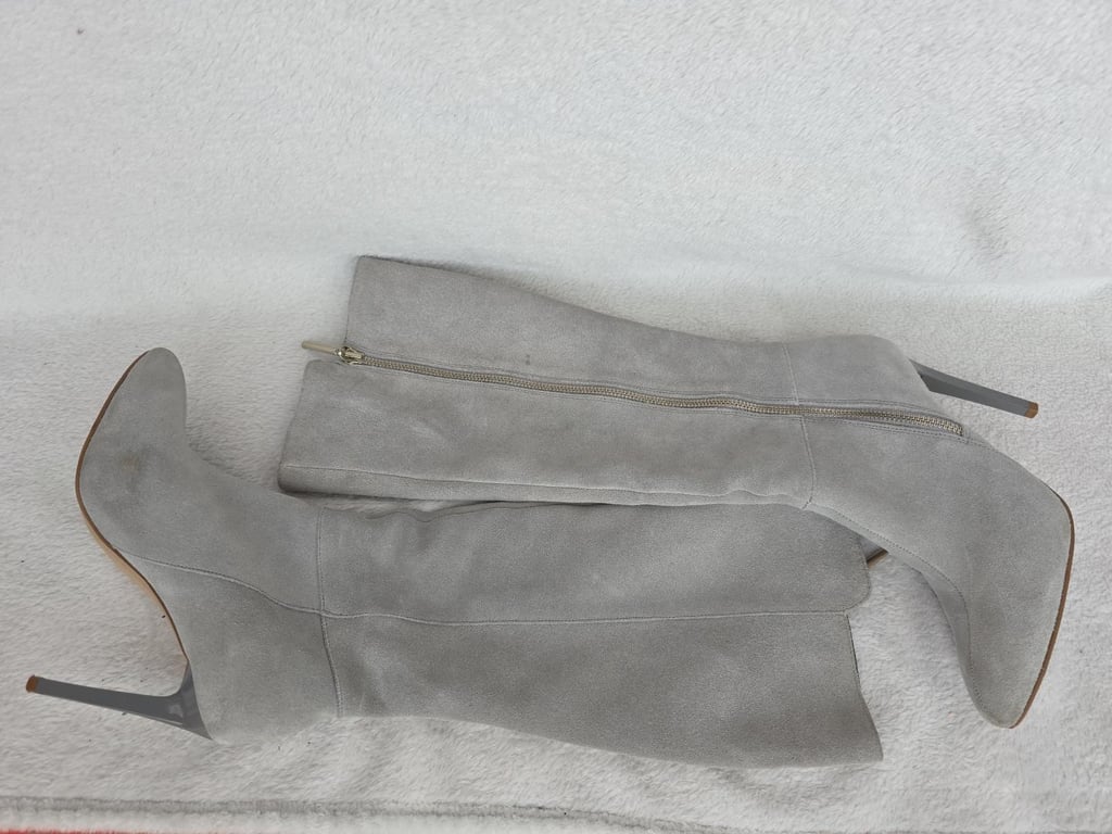 French Connection — French Connection Grey Suede Stiletto Knee High Boots (Size EU 36, Good)