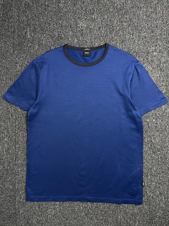 Hugo Boss — Hugo Boss Slim Fit Mercerised T-shirt (Size M, New without tags)