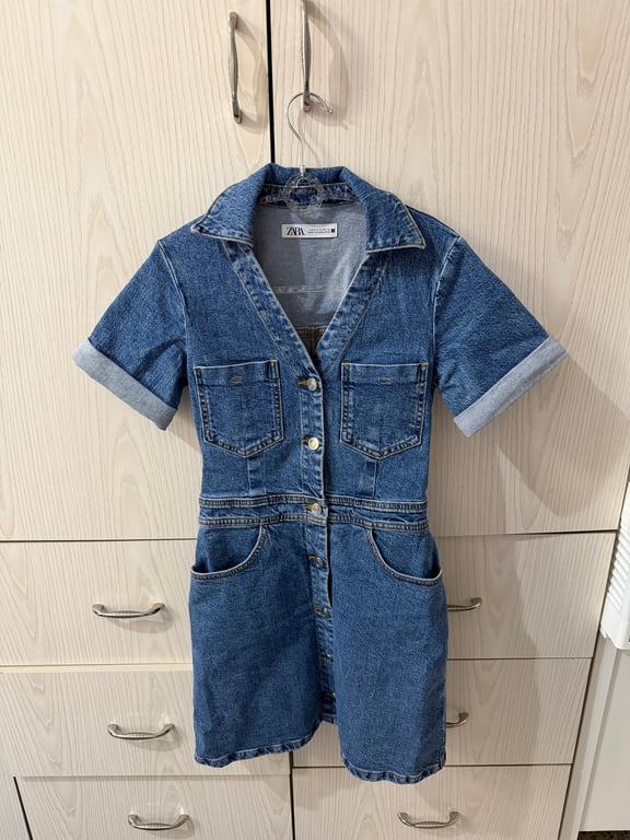 Zara — Zara Denim Mini Dress with Short Sleeves (المقاس S, شبه جديد)
