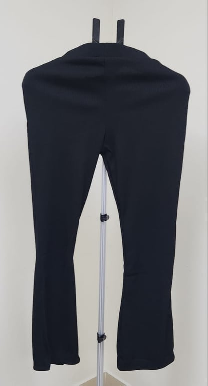 Bershka — Bershka ladies ribbed  , flared pants. (Size L, New with tags)