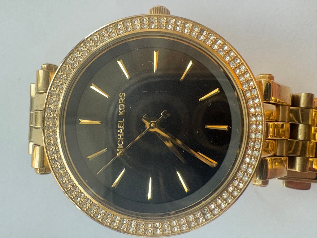 Michael Kors Watches — Michael Kors Watches (Size One Size, Like new)
