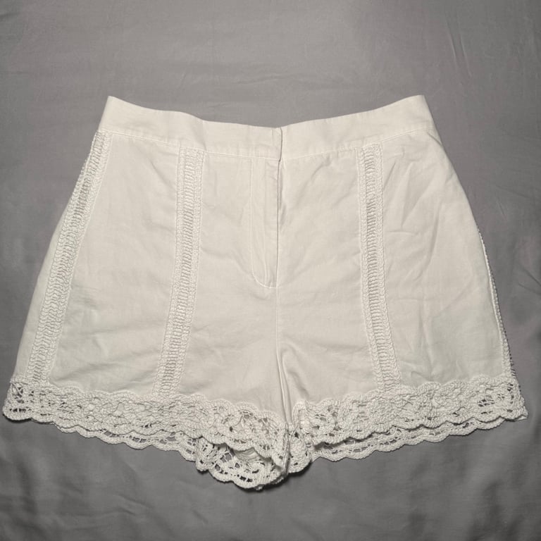Zara — Zara White Crochet Lace Shorts - Size M (Size M, Good)