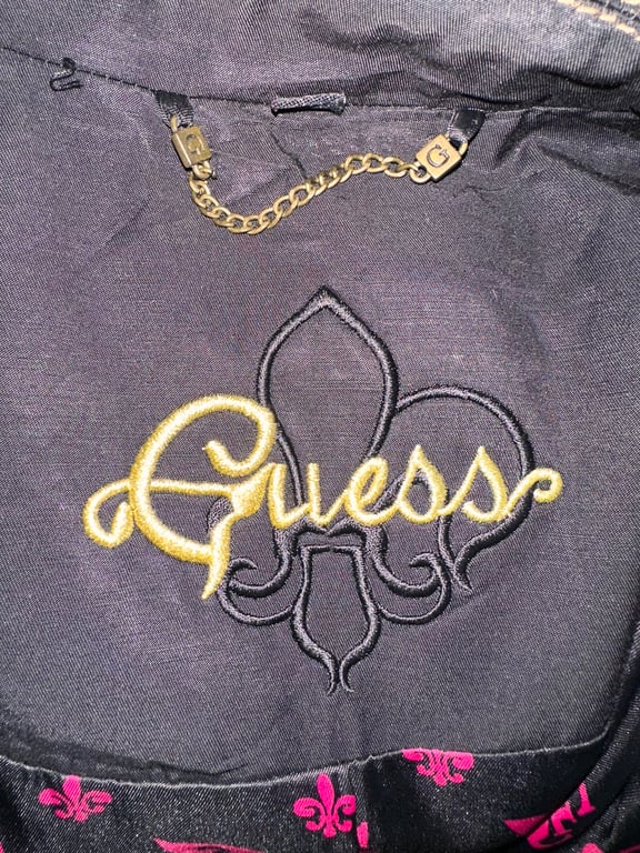 Guess — Guess Embroidered Jacket (Size M, Good)