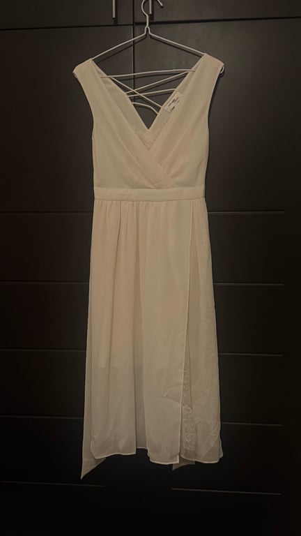Vero Moda — Vero Moda Midi Dress (Size S, Like new)
