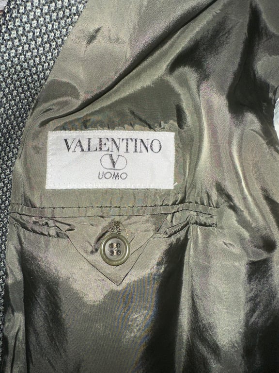 Valentino — Valentino Uomo Vintage Men's Blazer (Size XL, Fair)