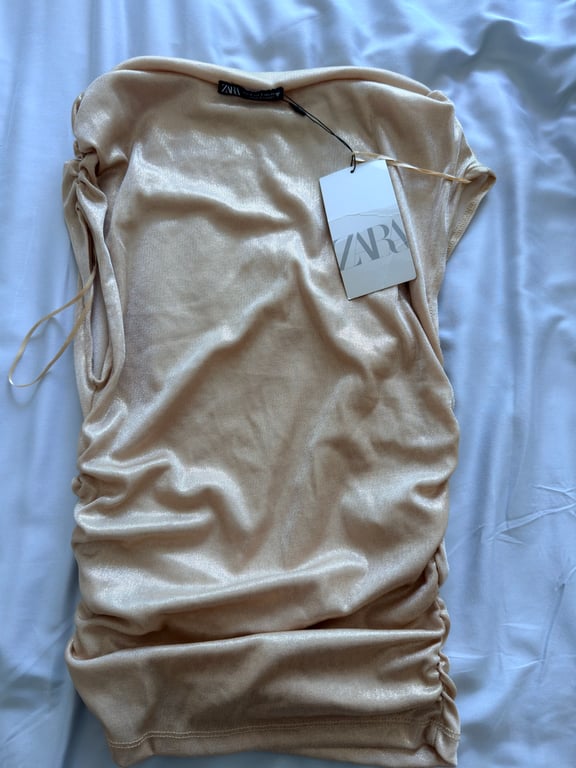 Zara — Zara Ruched Gold Top (Size XS, Like new)