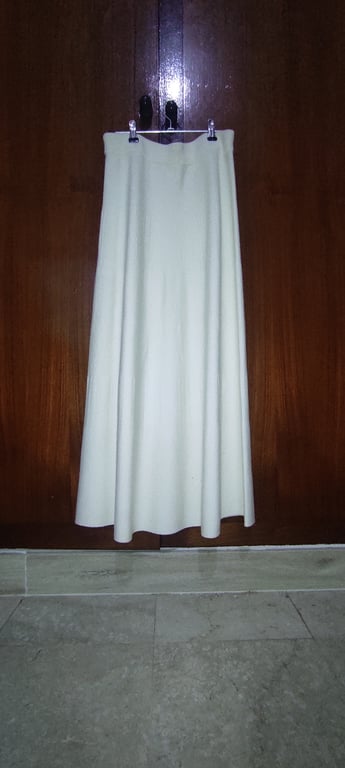 Petite Mendigote — Petite Mendigote Organic Wool Midi Skirt (Size M, New with tags)