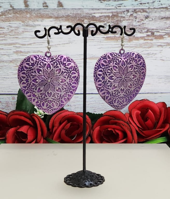 Hajmaal — vintage engraved heart shaped purple earrings (Size One Size, New without tags)