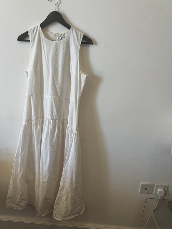Bellroy — Bebe midi dropped drop waist white dress (Size L, Good)