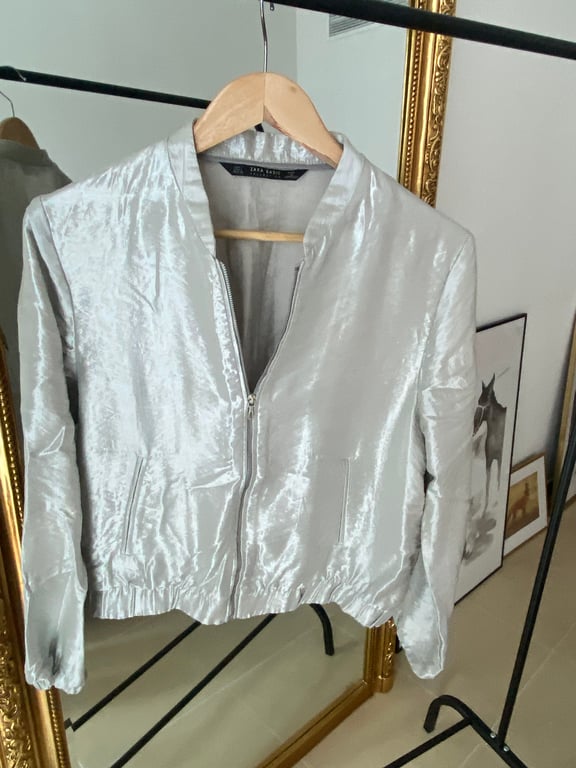 Zara — Zara Shimmery Bomber Jacket (Size L, Good)