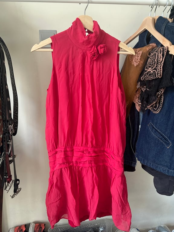 Zara — Zara Red Sleeveless High-Neck Mini Dress - Good Condition (المقاس XS, جيد)