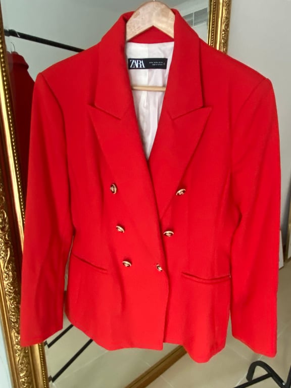 Zara — Zara Red Double-Breasted Blazer (Size XL, Like new)