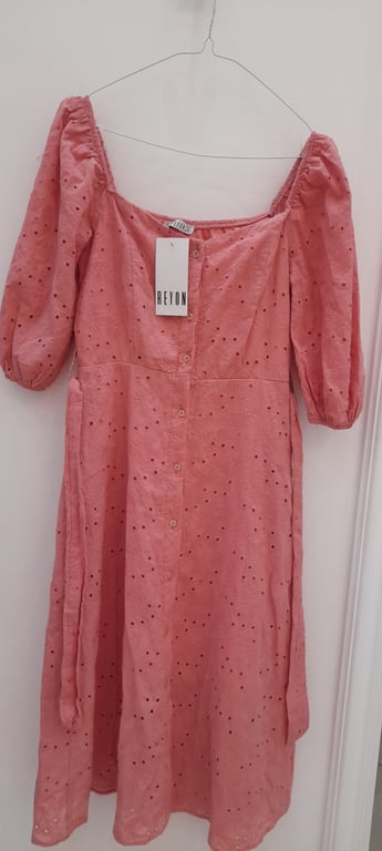 Other — Eyelet Midi 3/4 Sleeve Dress (Size S, New with tags)
