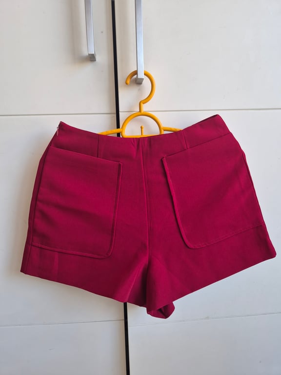 Unbranded — High waist shorts (Size S, New with tags)