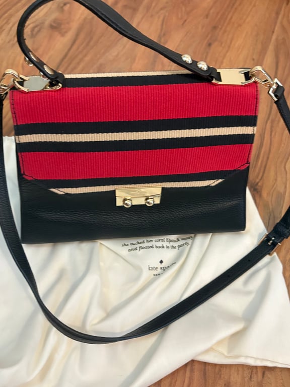 Kate Spade — Kate Spade New York Red Striped Crossbody Bag (Good)