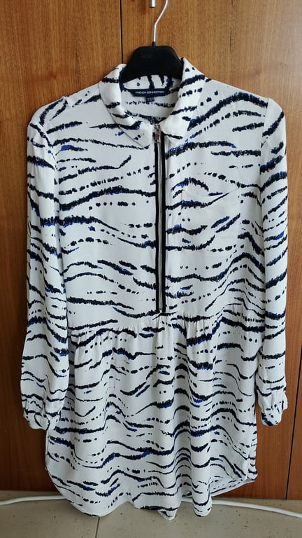 French Connection — French Connection - mini dress (Size 44, Good)