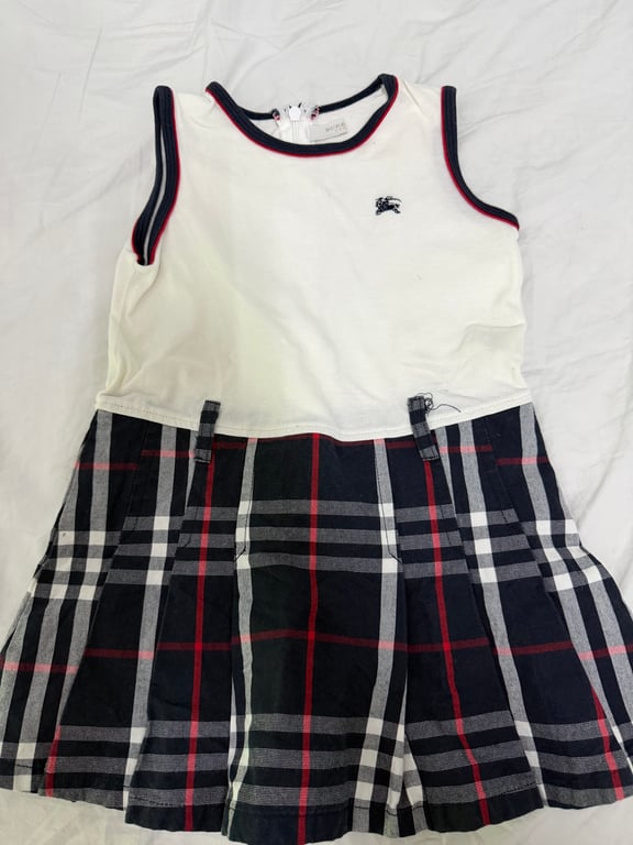 Burberry — Burberry Pleated Plaid Dress-Classic Nova check (Size 18-24M, Good)