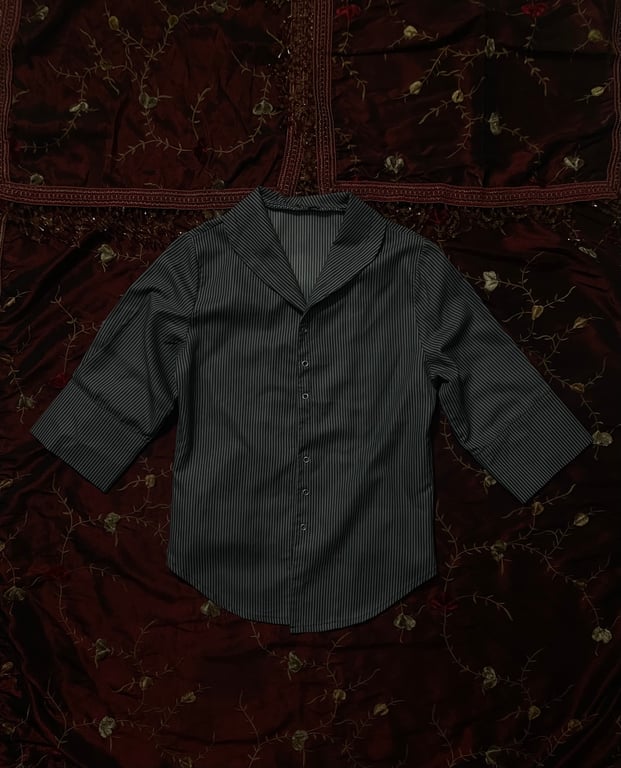 Unknown — Striped lace up fitted shirt ( it comes with the lace for t (Size S, Good)