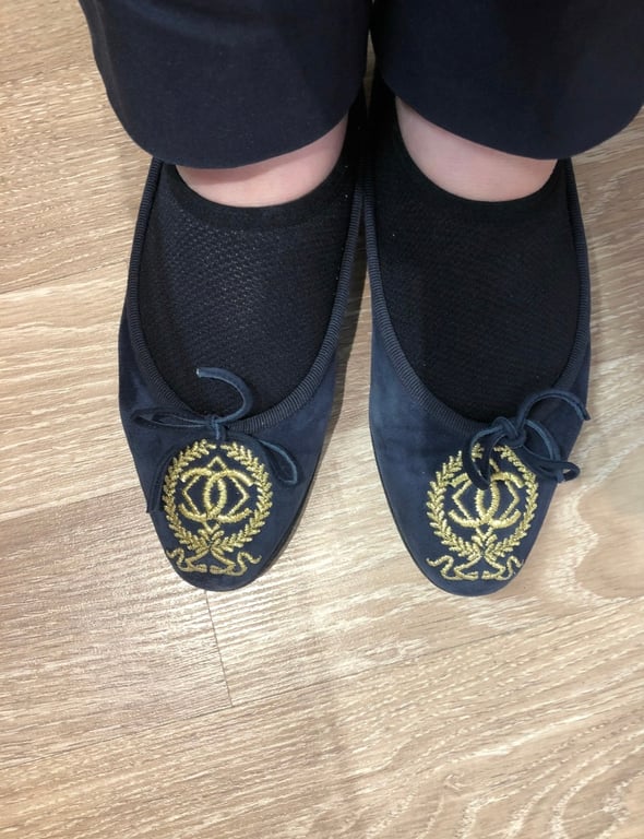 Chanel — Chanel Vintage Blue Suede CC Embroidered Ballet Flats EU 36 (Size EU 36, Worn)