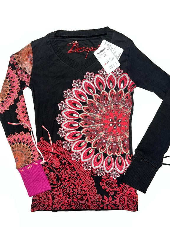 Desigual — Desigual top (Size XS, New with tags)