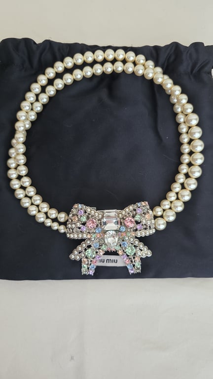 Miu Miu — Miu Miu Double-Strand Faux Pearl&Pastel Crystal Bow Necklace (Size One Size, Good)