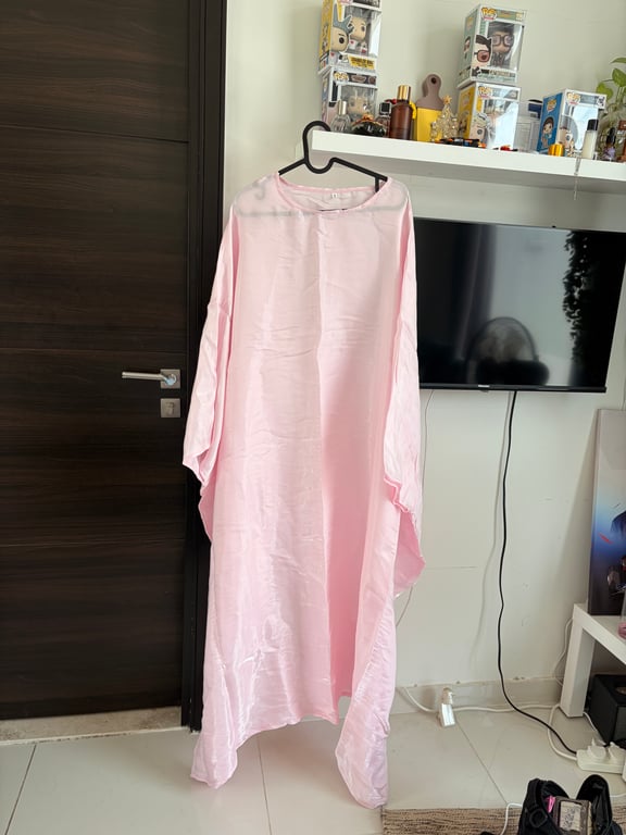 Other — Baby Pink Butterfly Abaya (Size M, Like new)
