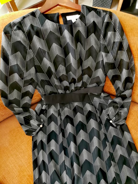 Ted Baker — Ted Baker: Gray/Black Silk Long Dress, fits XS/S (Size S, Like new)