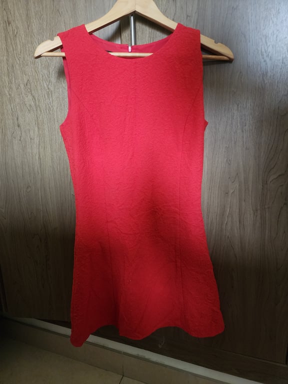 Mango — Mango Red Sleeveless Mini Dress (Size XS, Good)