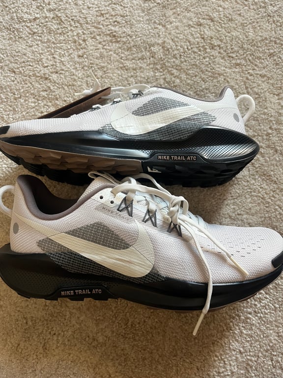 Nike — Nike Trail ATC Running Shoes (Size 43, New with tags)