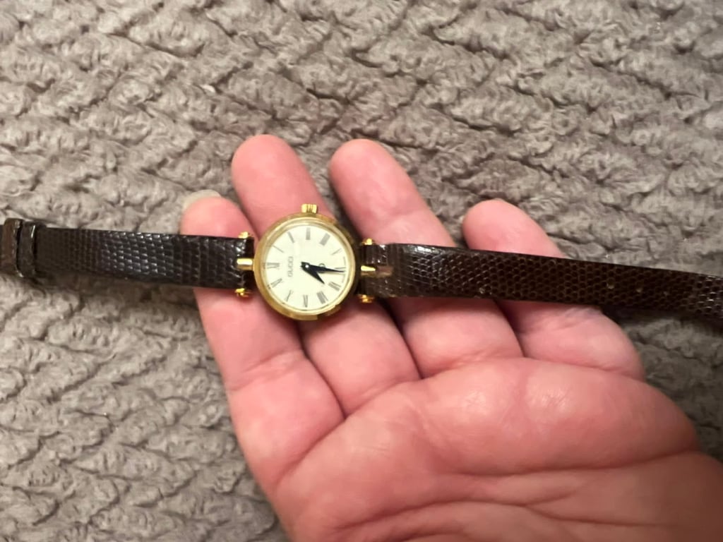 Gucci — Gucci Vintage Gold-Plated Watch (المقاس One Size, مقبول)