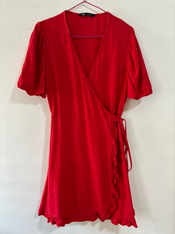 Zara — Zara Red Wrap Dress (Size M, Good)