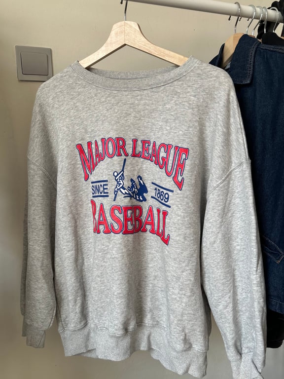 Amazon — Grey Oversized Baseball Sweatshirt (Size M, New without tags)