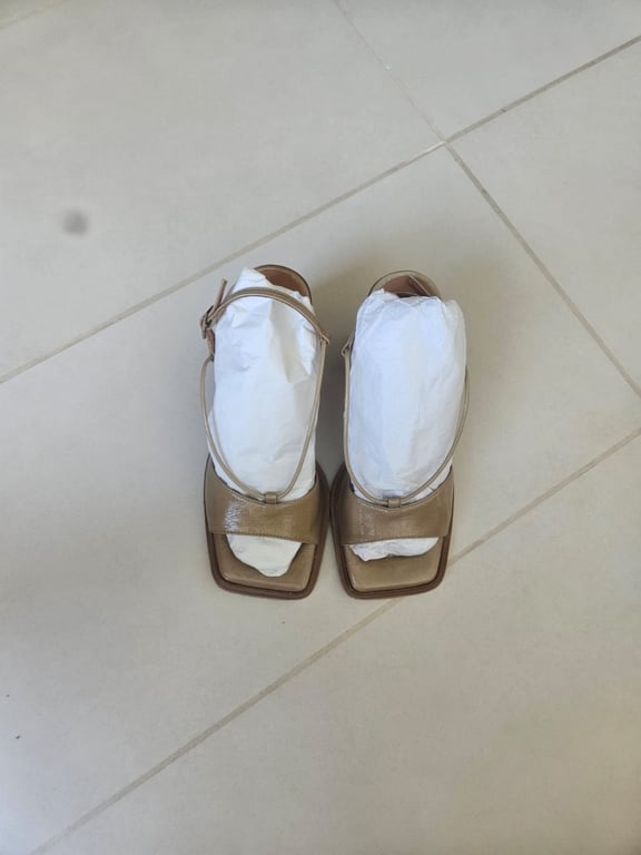 Angel Alarcon — Angel Alarcon Heeled Sandals (Size EU 36, New with tags)