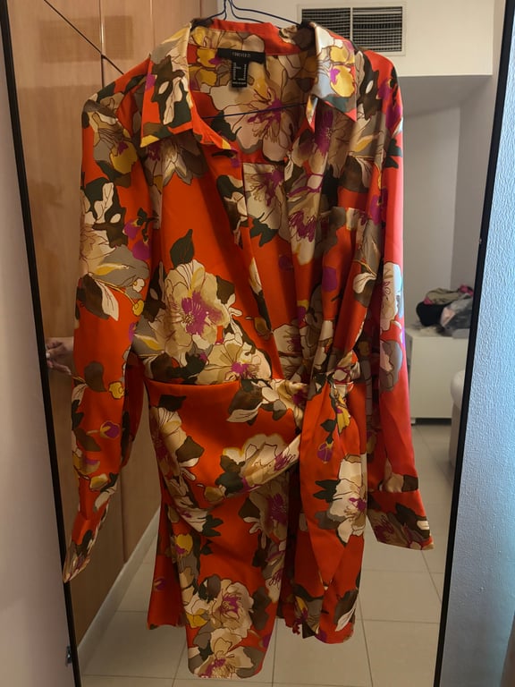 Forever 21 — Forever 21 Floral Orange Chiffon Blouse - Versatile & Vibrant (Good)