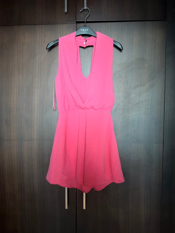 Zara — Zara Hot Pink Halterneck Playsuit (Size XS, Like new)