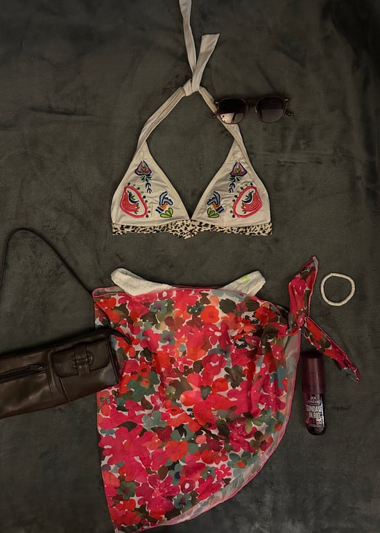Other — Floral swimsuit cover up (Size XS, Like new)