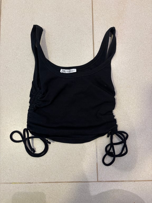 Zara — Black Zara top (Size M, Good)