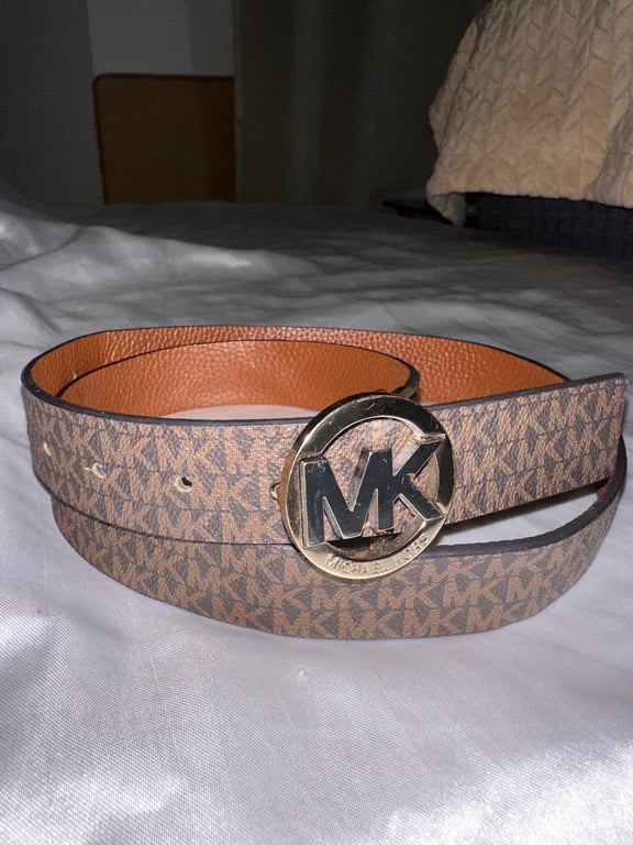 Michael Kors — Michael Kors Reversible MK Logo Belt (Size One Size, Good)