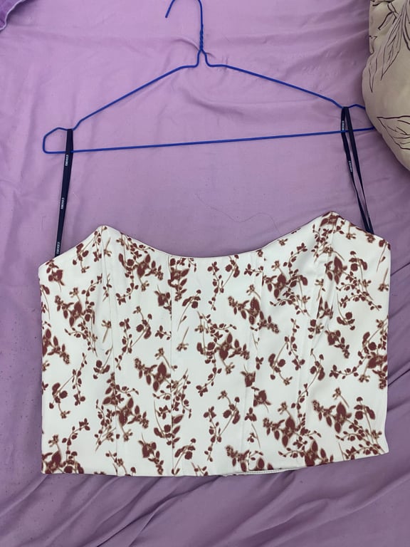 Forever 21 — Forever 21 Flower Corset (Size L, Like new)