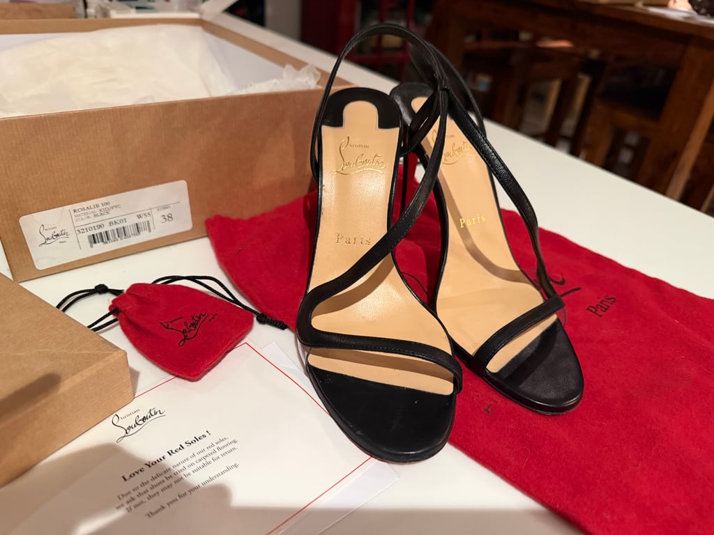 Christian Louboutin — Christian Louboutin Rosalie 100 KID/PVC (Size EU 38, Like new)