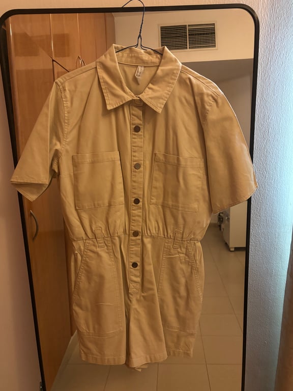Zara — AMISU Beige Button-Front Utility Jumpsuit (Like new)